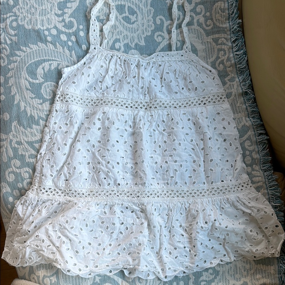 White Eyelet Lace Sleeveless Top